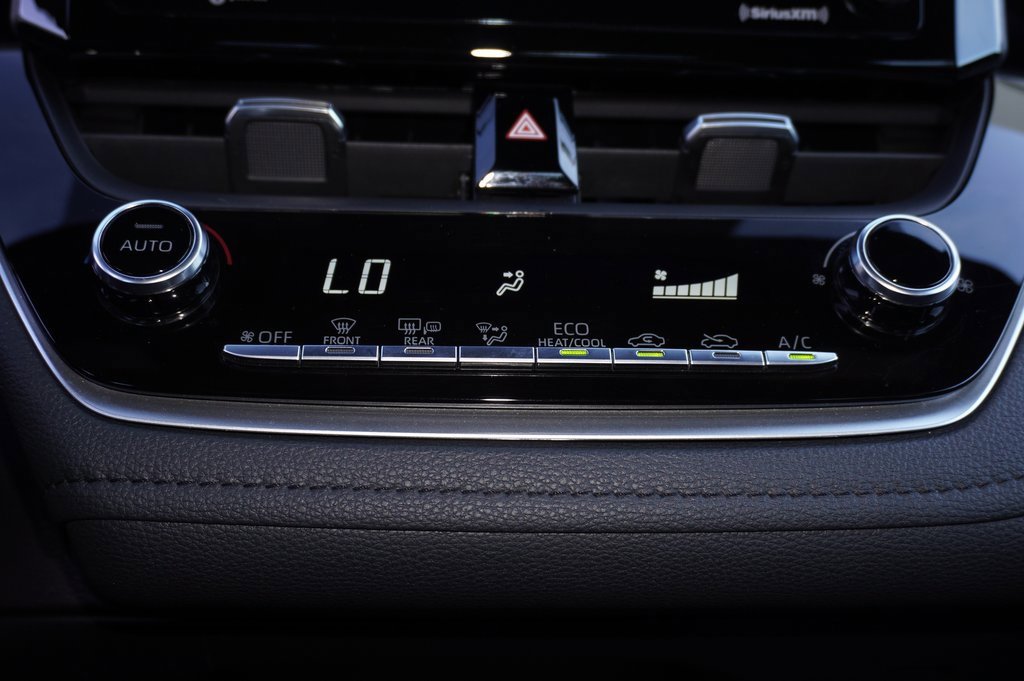 Certified 2022 Toyota Corolla SE w/ Carpet Mat Package (TMS) image 14