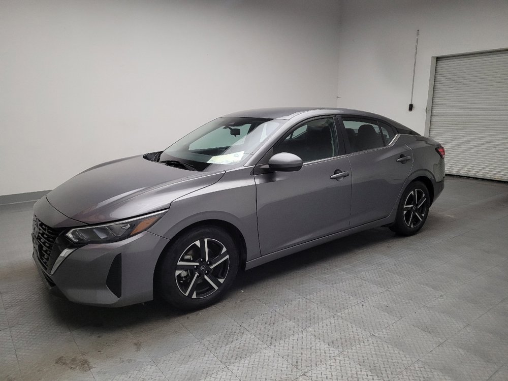 Used 2024 Nissan Sentra SV FWD image 2