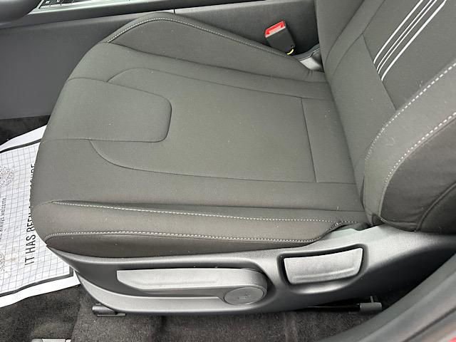 New 2026 Hyundai Elantra Sport image 7