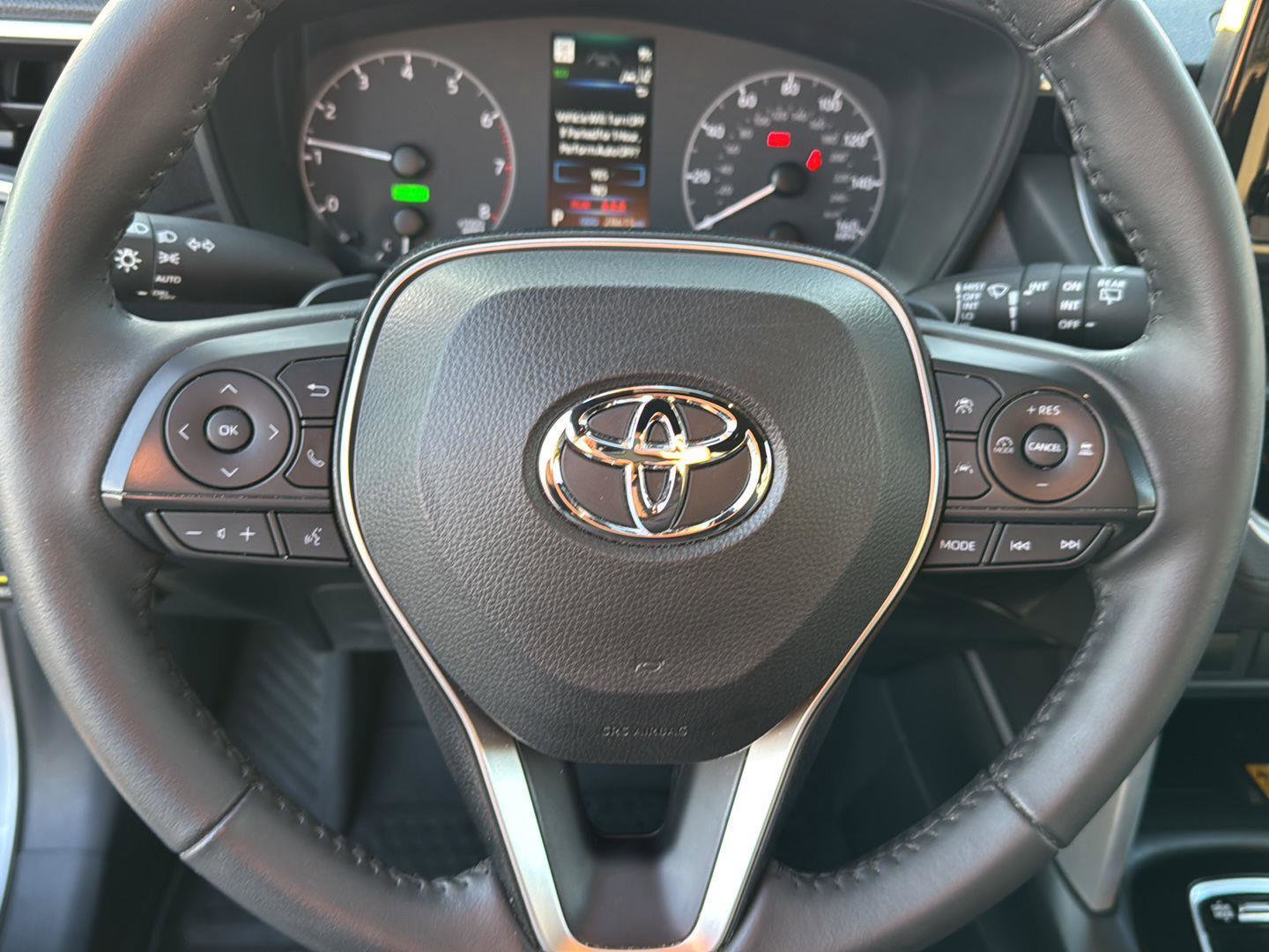 Certified 2023 Toyota Corolla Cross XSE image 17