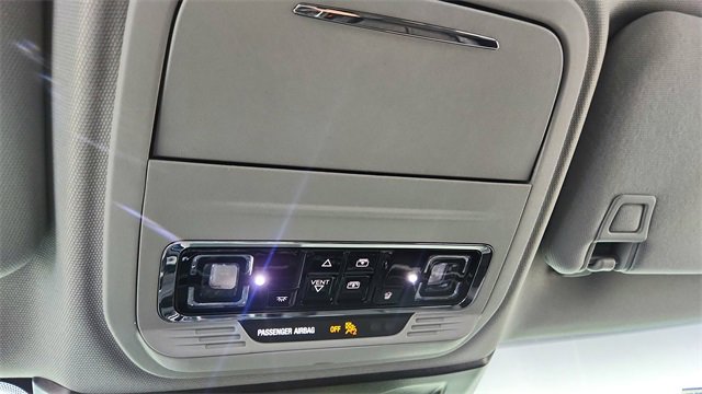 Used 2022 Lincoln Corsair AWD w/ Premium Package image 54