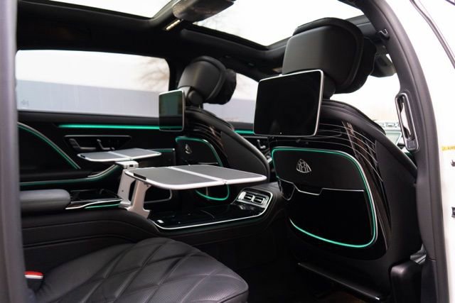 Used 2023 Mercedes-Benz Maybach S 580 4MATIC image 42