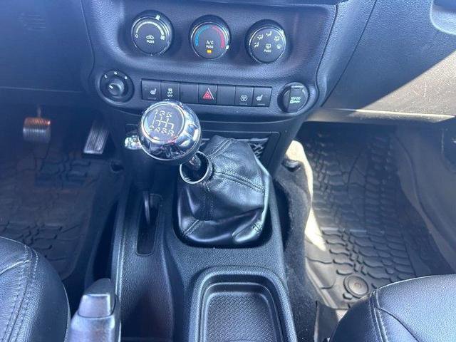 Used 2017 Jeep Wrangler 75th Anniversary image 16