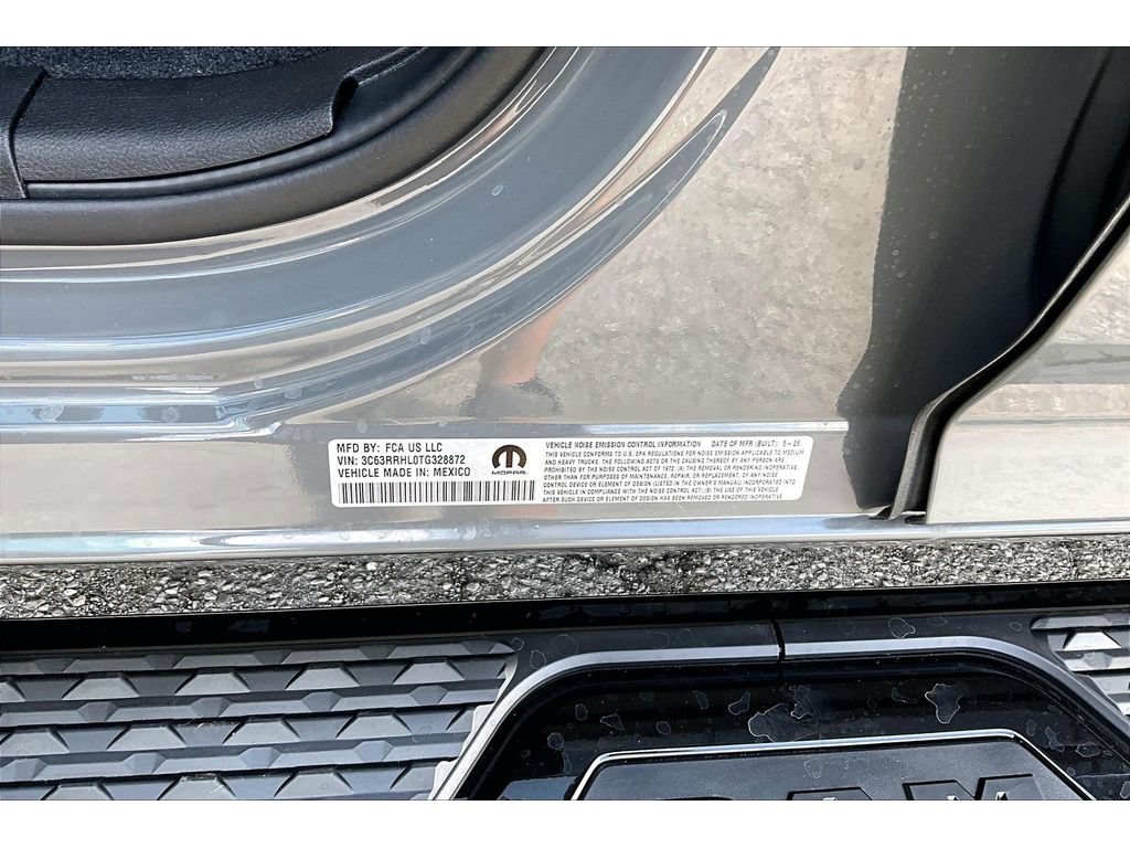 New 2026 RAM 3500 Big Horn AWD/4WD image 14