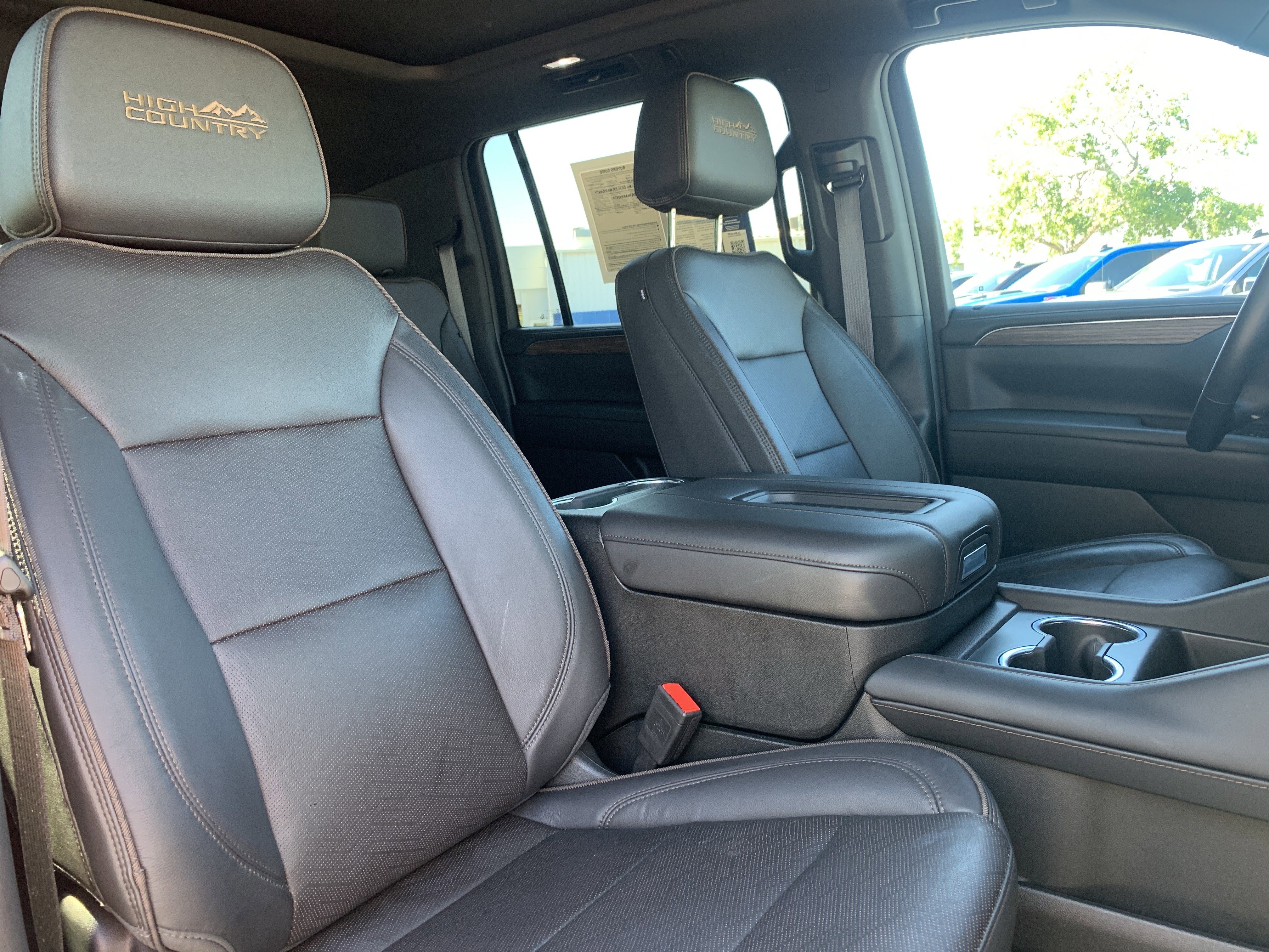 Used 2024 Chevrolet Suburban High Country w/ Max Trailering Package image 33