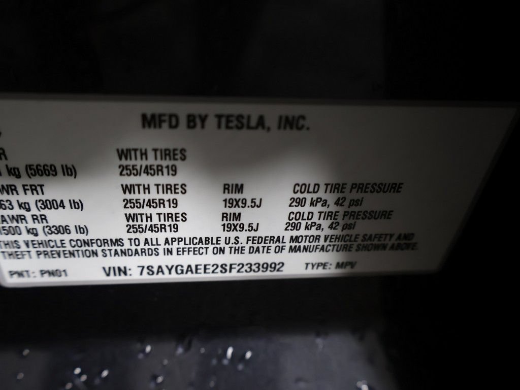 Used 2025 Tesla Model Y Long Range AWD/4WD image 54