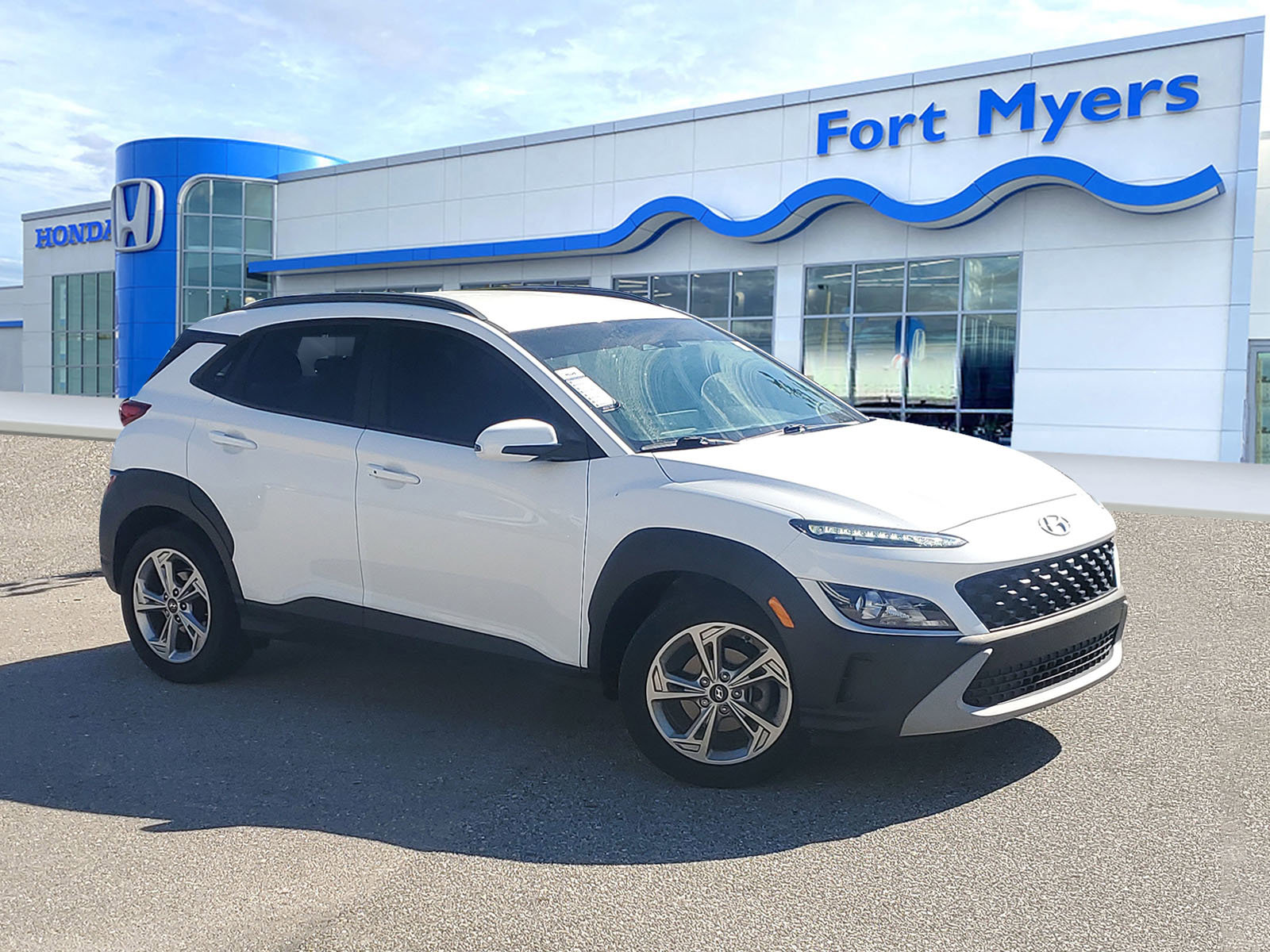 Used 2023 Hyundai Kona SEL w/ Cargo Package