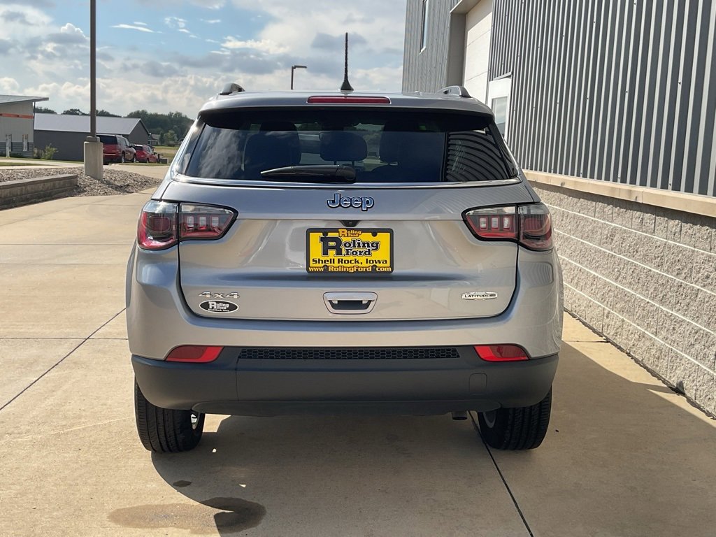 Used 2022 Jeep Compass Latitude image 5