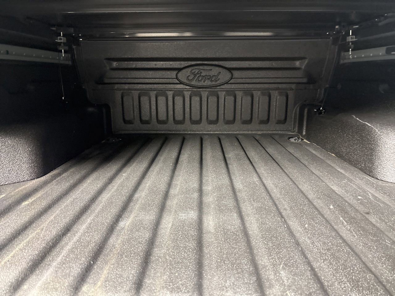 Used 2024 Ford Maverick Lariat w/ Black Appearance Package image 23