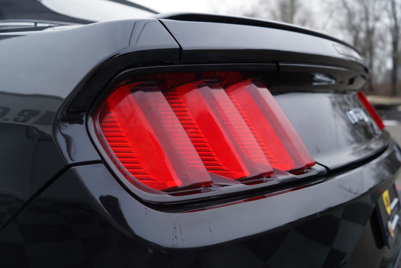 Used 2015 Ford Mustang GT Premium w/ Equipment Group 401A image 83