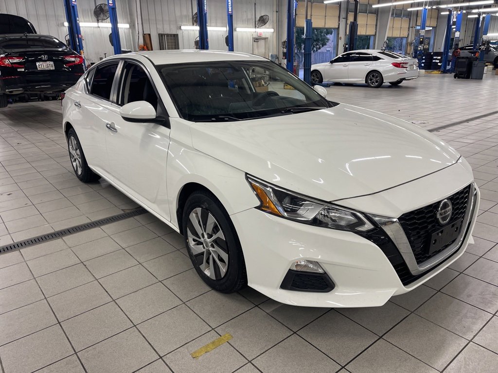 Used 2020 Nissan Altima 2.5 S image 3