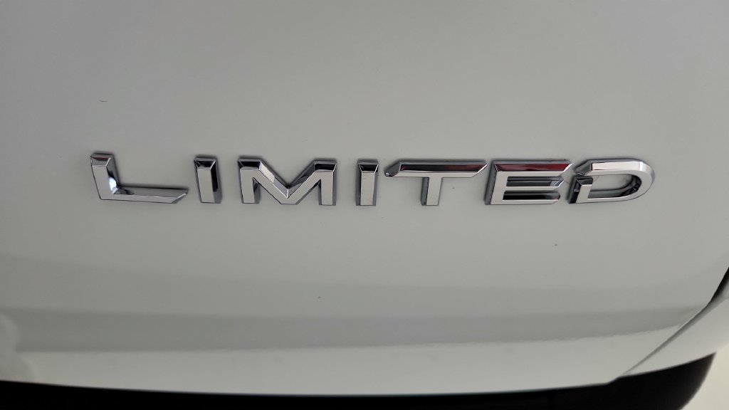 Certified 2025 Toyota Grand Highlander FWD image 21