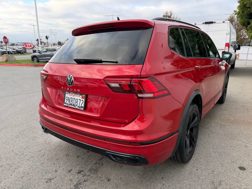 Used 2024 Volkswagen Tiguan SE R-Line image 6
