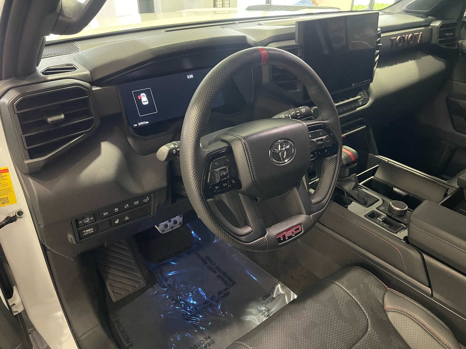 Used 2024 Toyota Sequoia TRD Pro AWD/4WD image 26