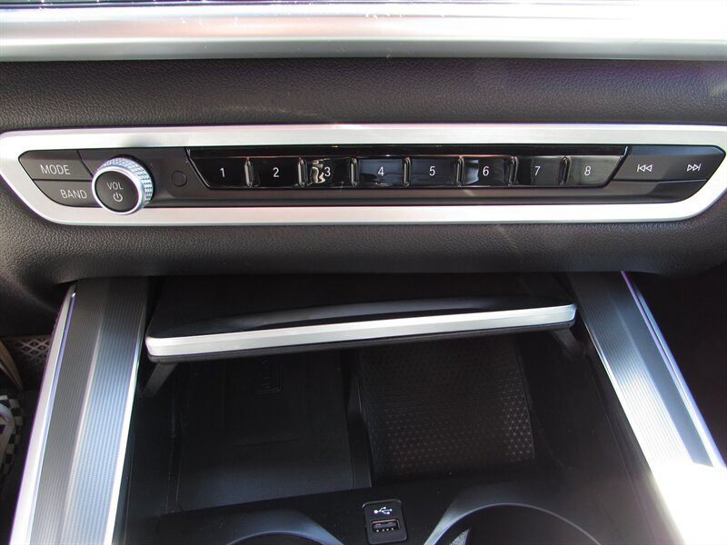 Used 2023 BMW X5 xDrive40i w/ Premium Package AWD/4WD image 23
