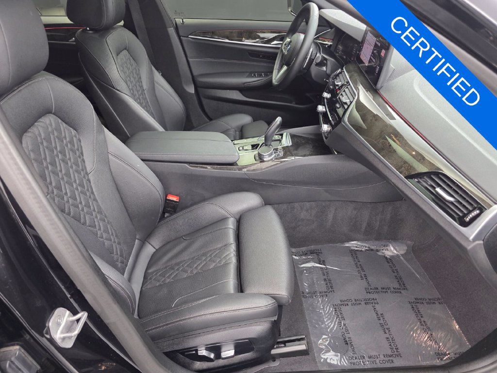 Certified 2023 BMW 540i w/ M Sport Package RWD image 27