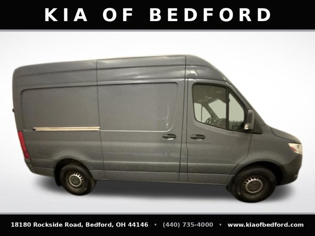 Used 2020 Mercedes-Benz Sprinter 2500 image 4