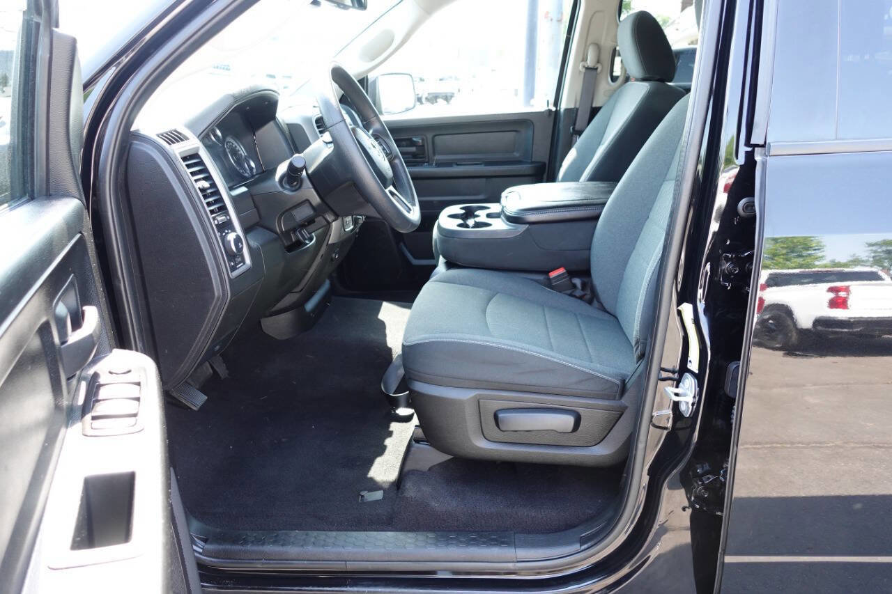 Used 2022 RAM 1500 Express w/ Wheel & Sound Group AWD/4WD image 18