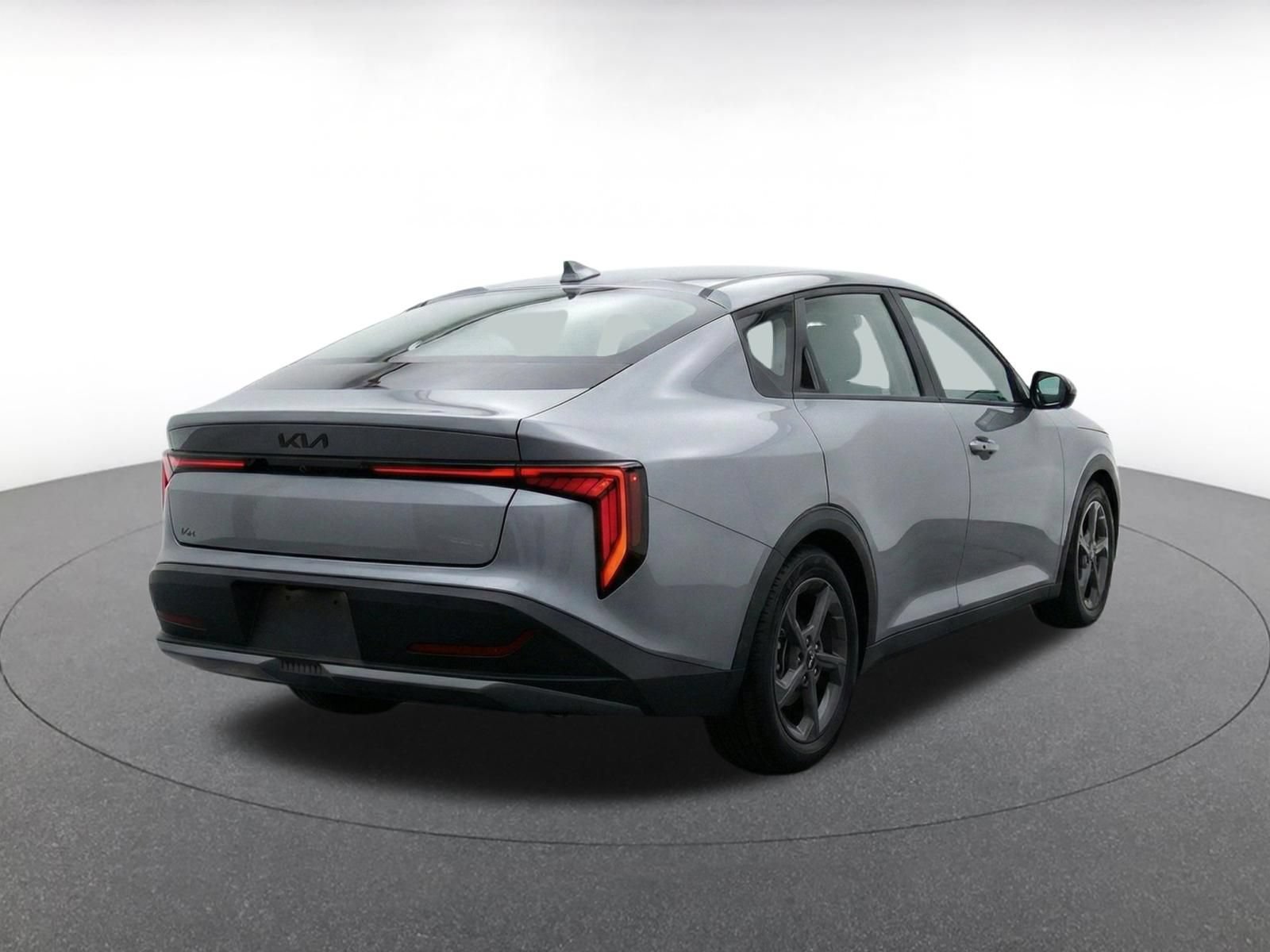 Used 2025 Kia K4 FWD image 8