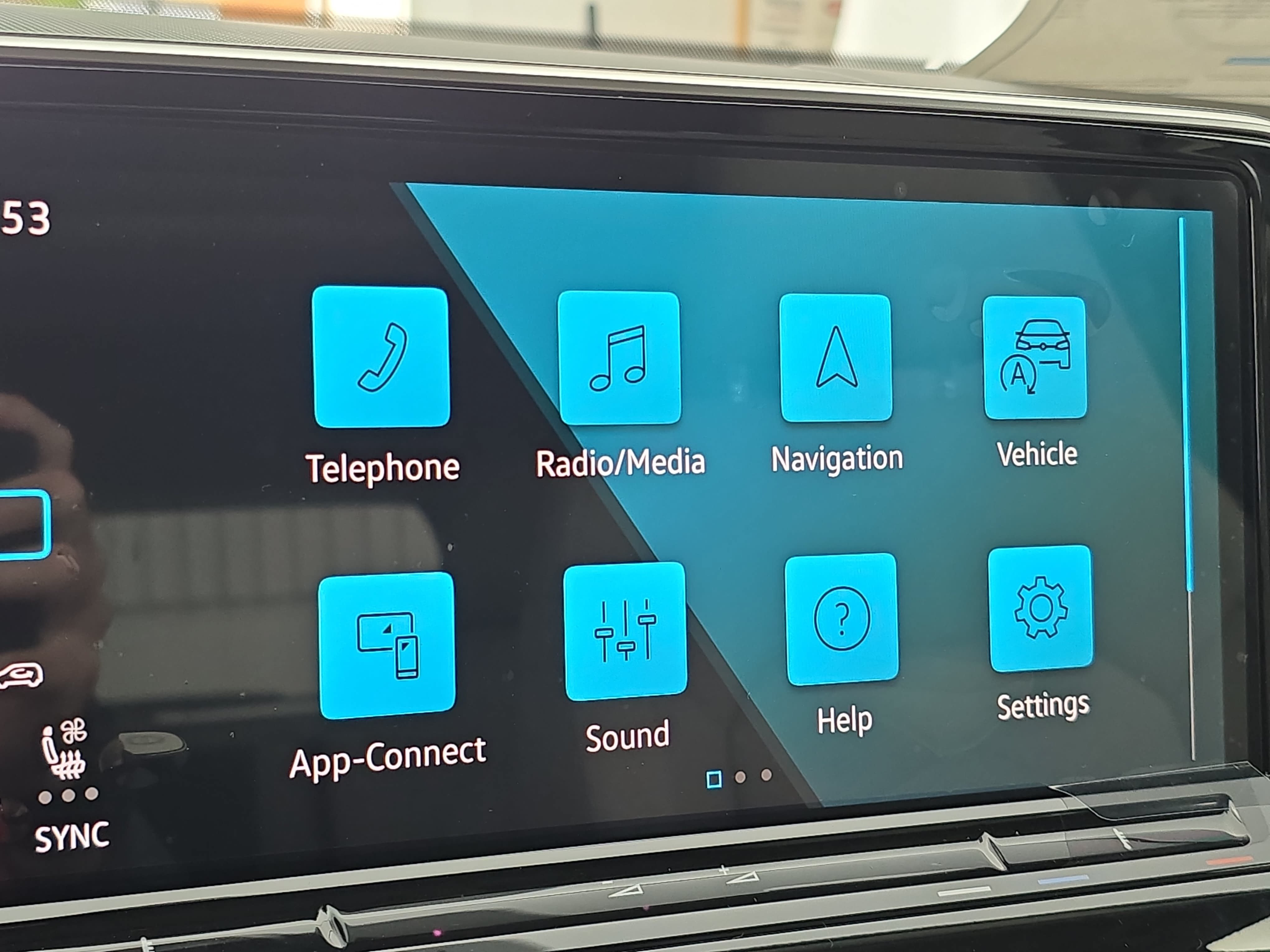 New 2026 Volkswagen Atlas SE FWD image 22