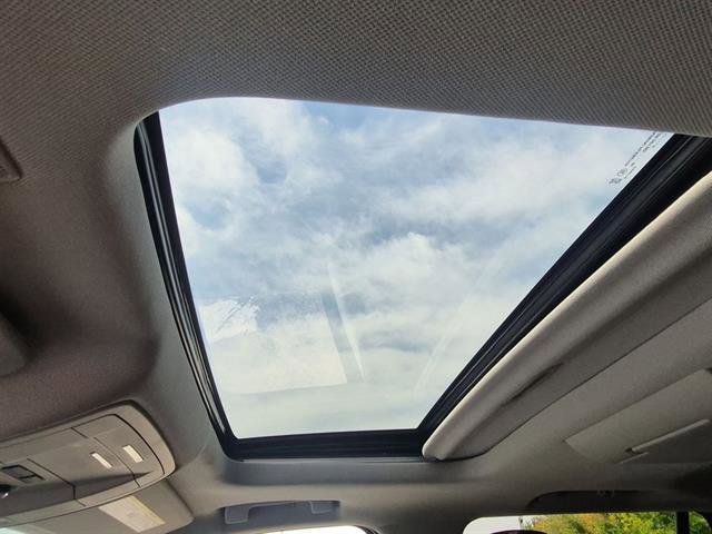 Certified 2020 GMC Yukon Denali w/ Open Road Package image 52