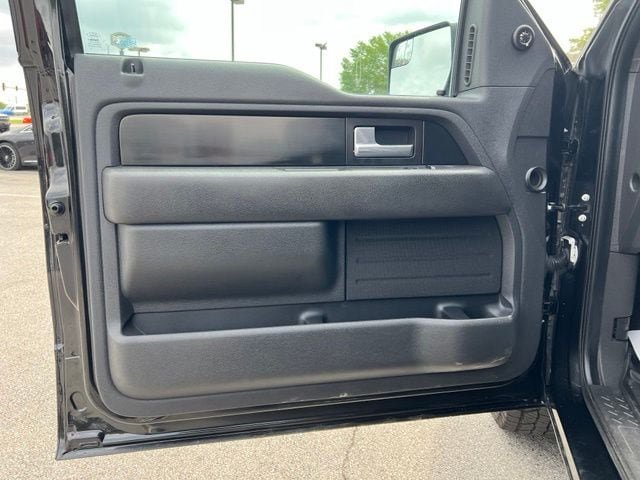 Used 2014 Ford F150 FX4 w/ FX Appearance Package AWD/4WD image 10