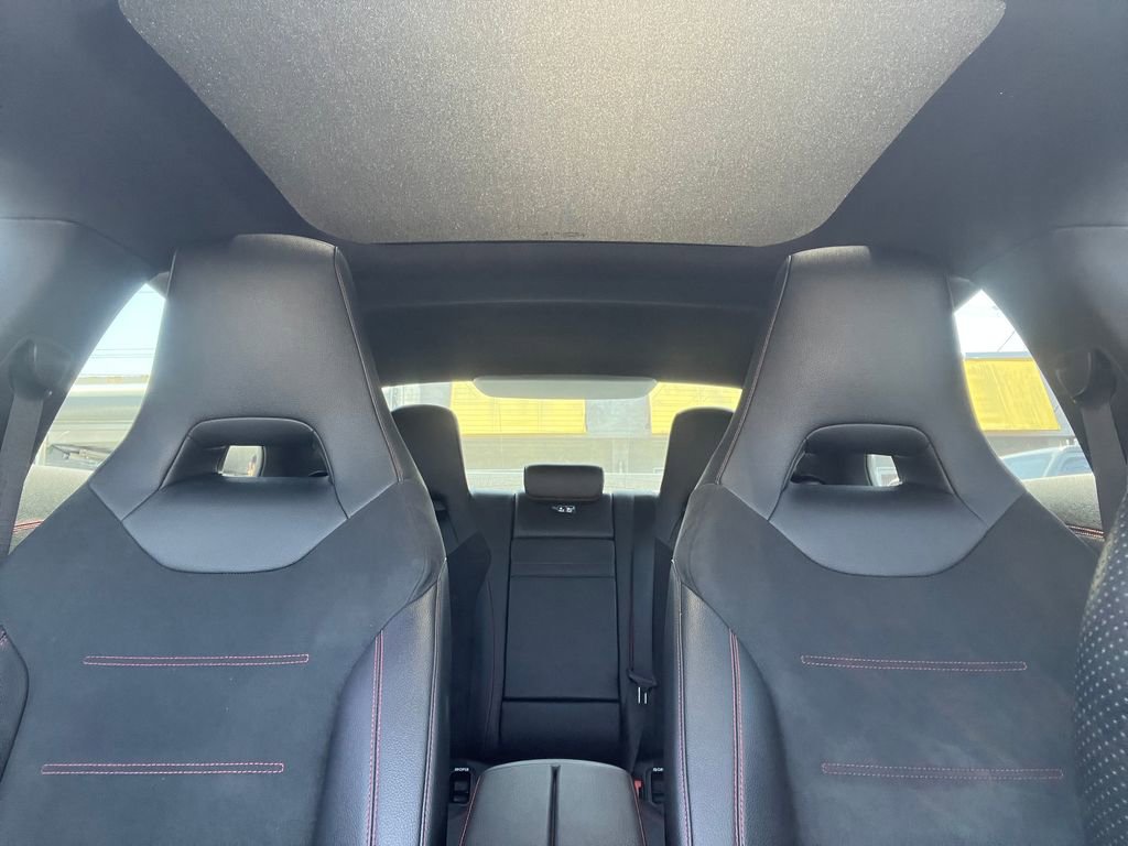 Used 2023 Mercedes-Benz CLA 250 image 30