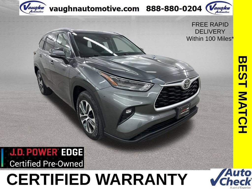 Used 2022 Toyota Highlander XLE FWD image 1