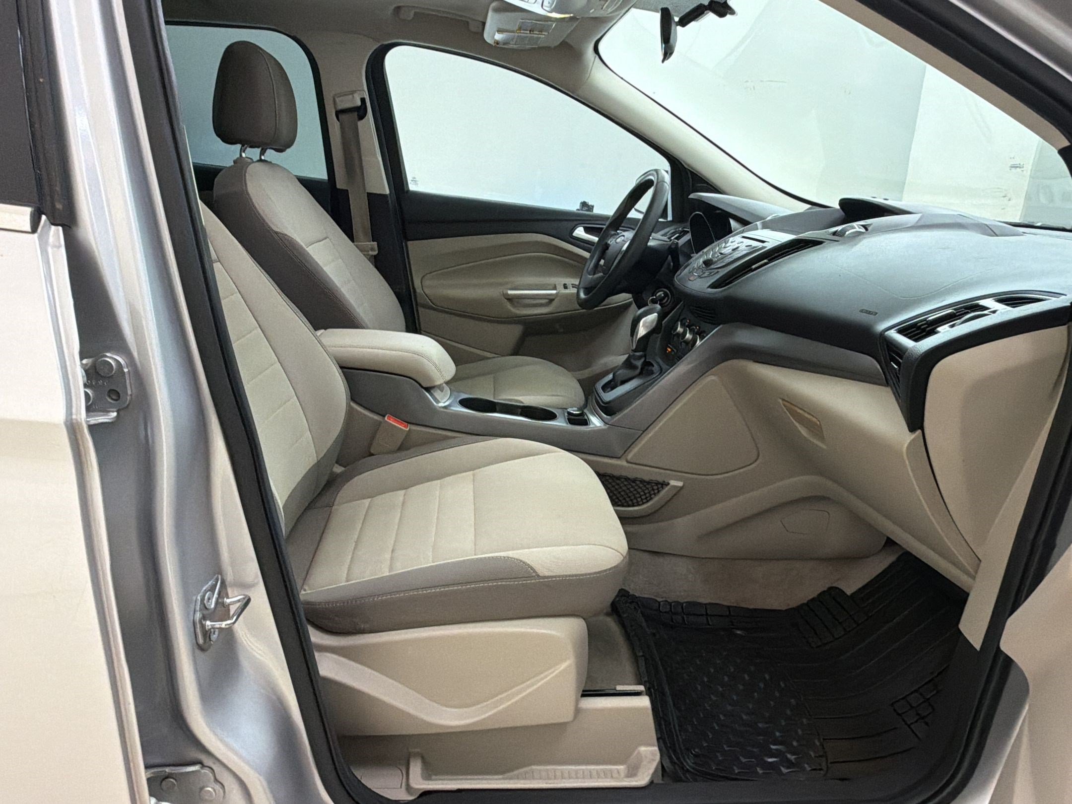 Used 2015 Ford Escape SE AWD/4WD image 24