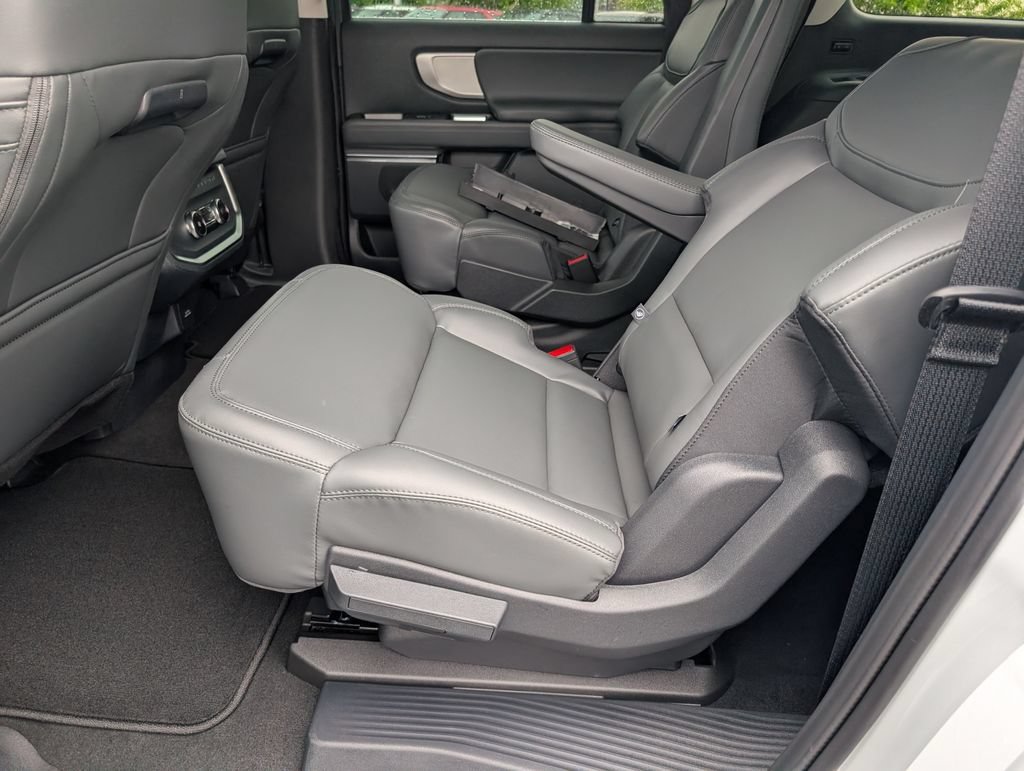 New 2026 Ford Expedition Max Active AWD/4WD image 7