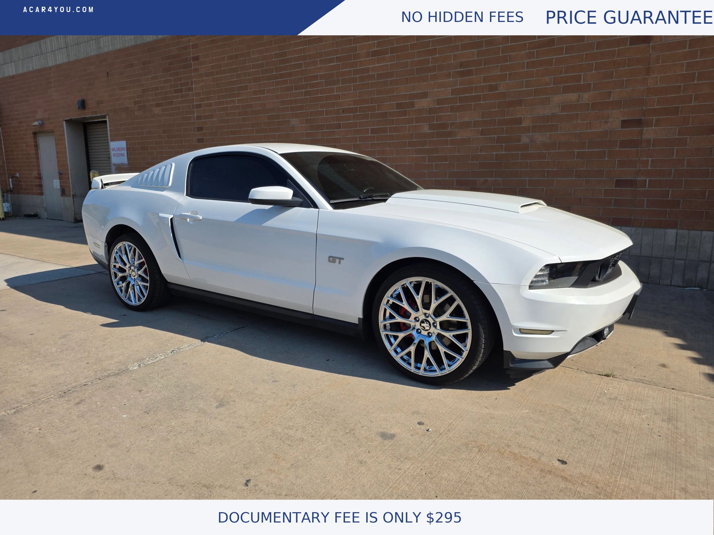 Used 2010 Ford Mustang GT Premium RWD image 1