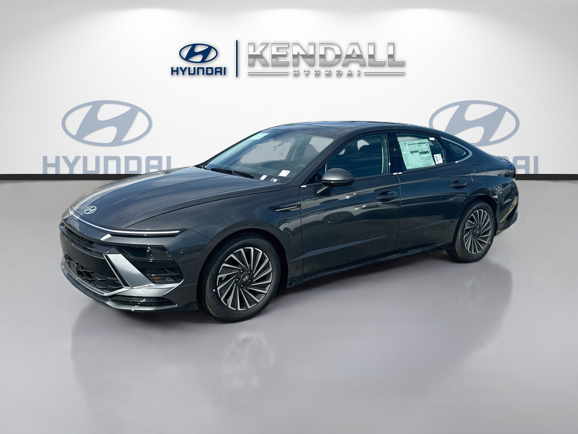 New 2026 Hyundai Sonata SEL FWD image 3