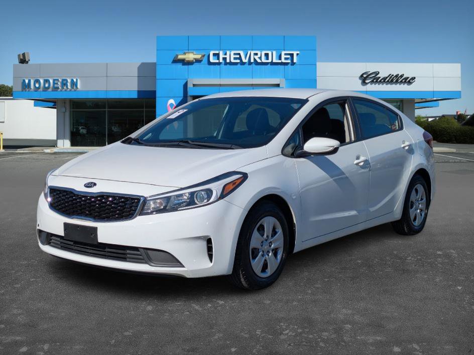 Used 2018 Kia Forte LX image 1
