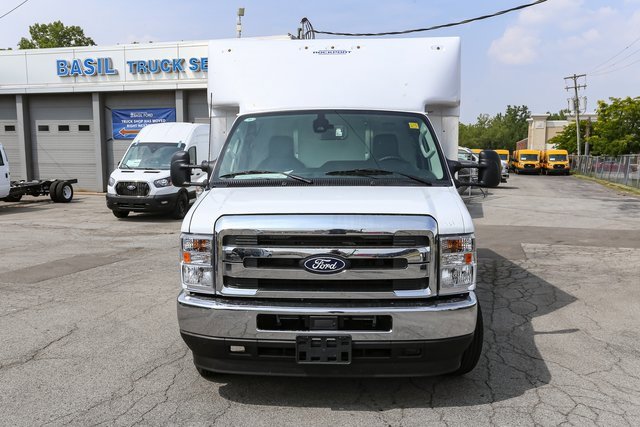 New 2026 Ford E-350 and Econoline 350 Super Duty w/ Power Equipment Group image 4