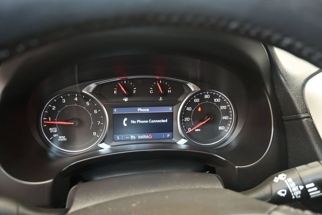 Used 2022 GMC Terrain SLT w/ Infotainment Package II FWD image 14