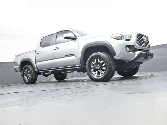 Used 2023 Toyota Tacoma TRD Off-Road w/ Black Out Package (TMS) AWD/4WD image 31