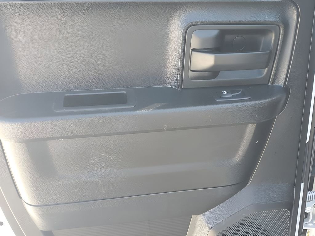 Used 2019 RAM 1500 Express w/ Express Value Package image 41