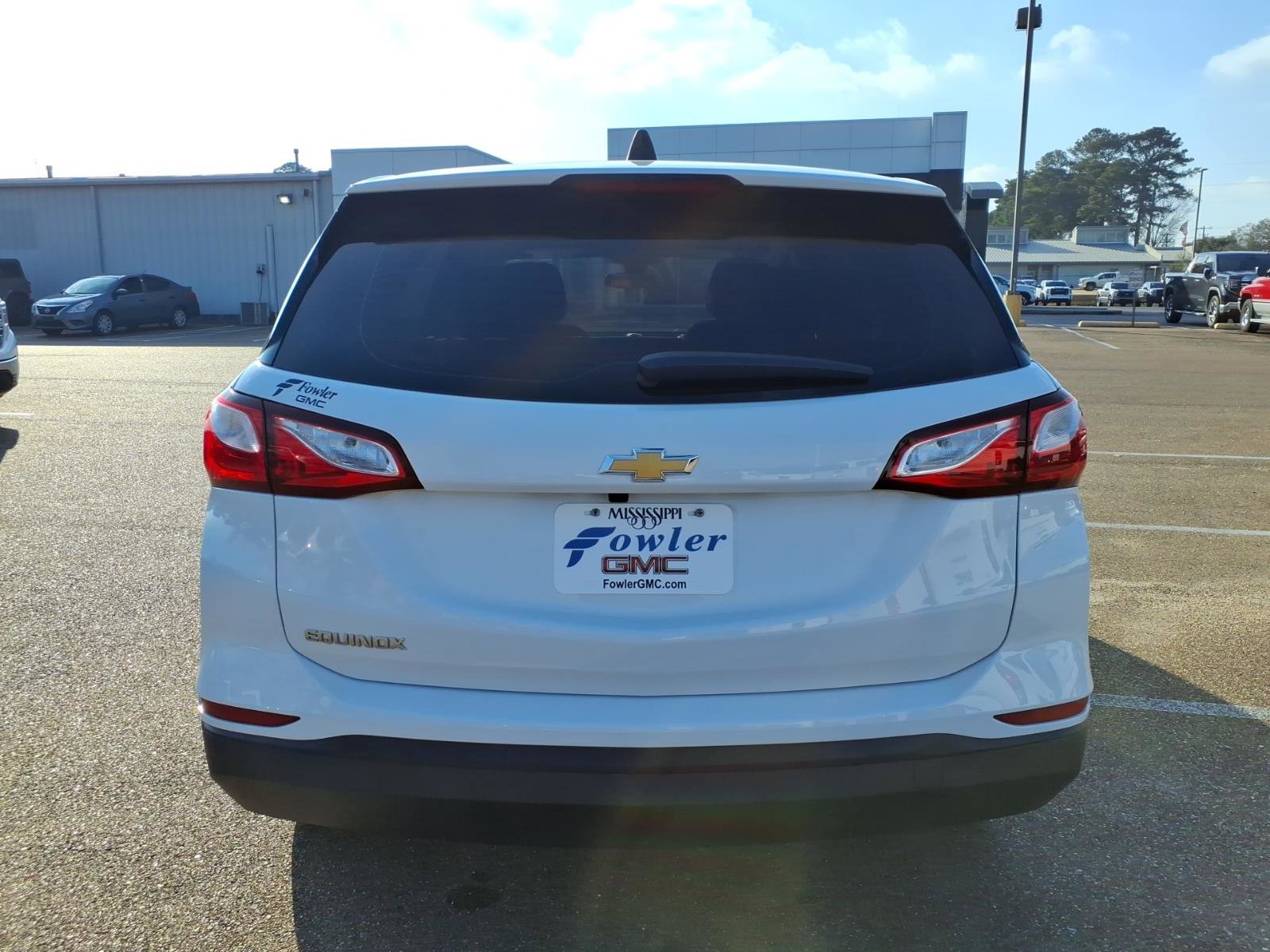 Used 2021 Chevrolet Equinox LS image 4