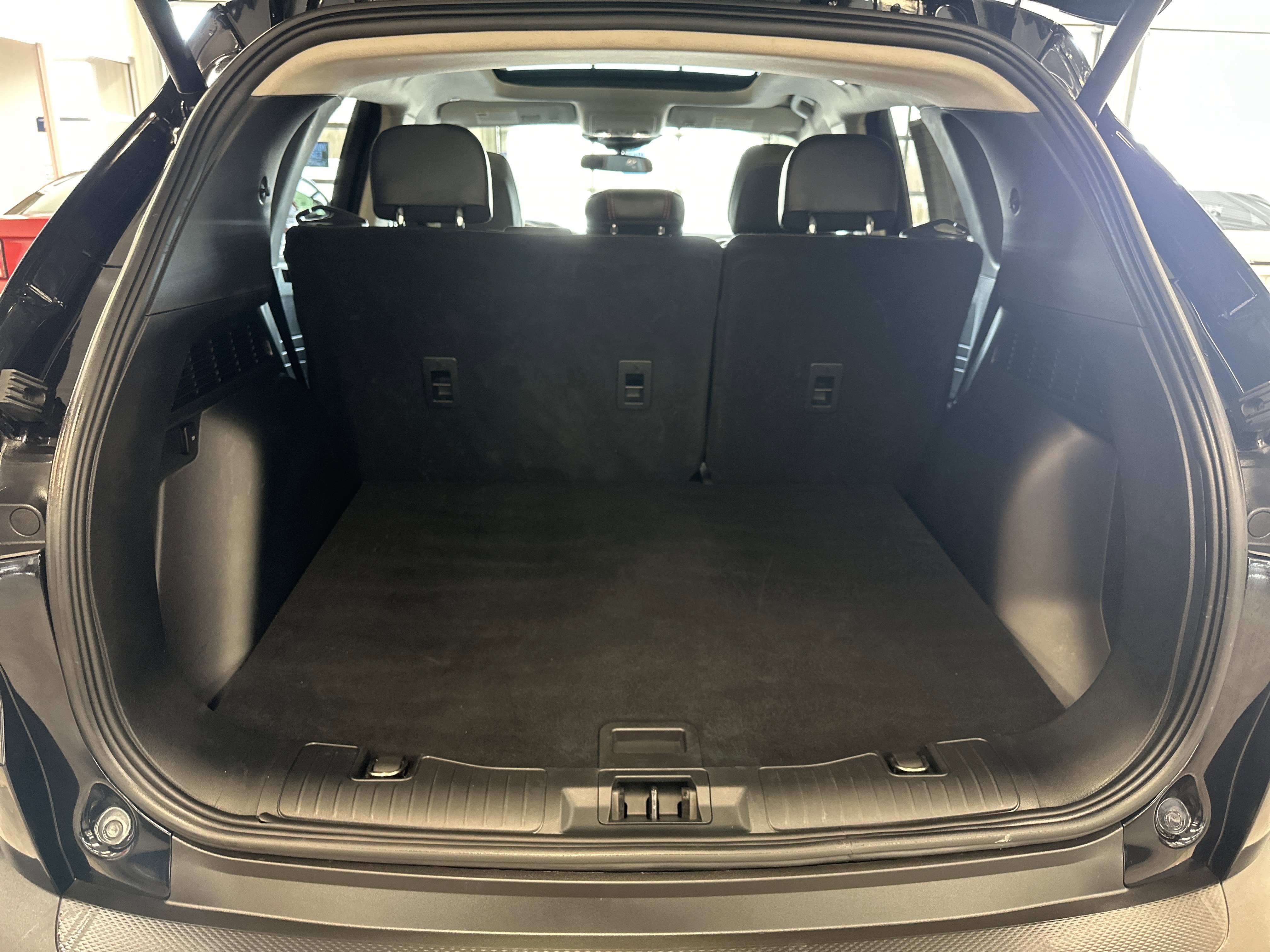 Used 2022 Ford Escape SEL w/ SEL Stealth AWD Package image 7