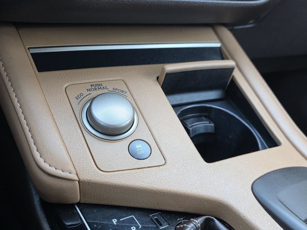 Used 2017 Lexus ES 350 FWD image 18