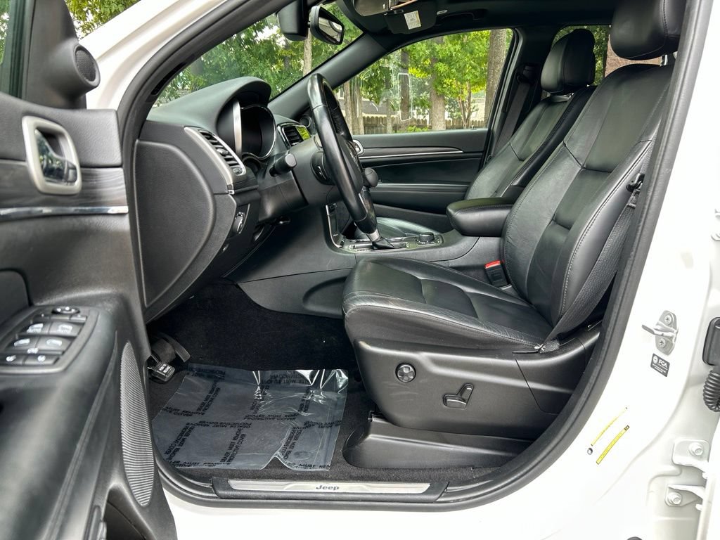 Used 2022 Jeep Grand Cherokee Limited AWD/4WD image 14