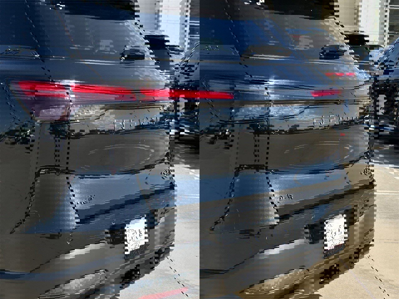 New 2026 INFINITI QX60 Autograph image 8