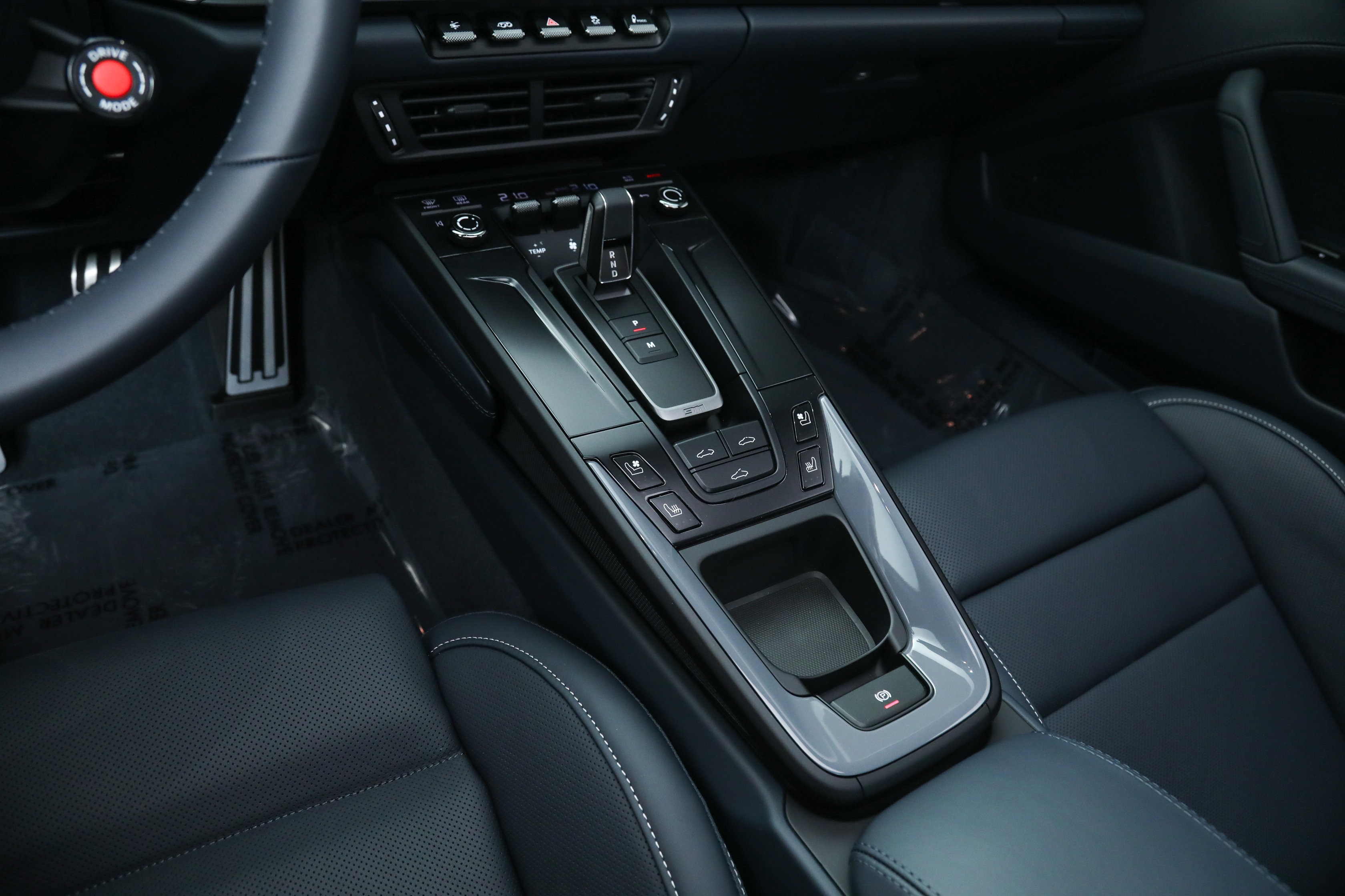 Used 2025 Porsche 911 Carrera GTS image 26