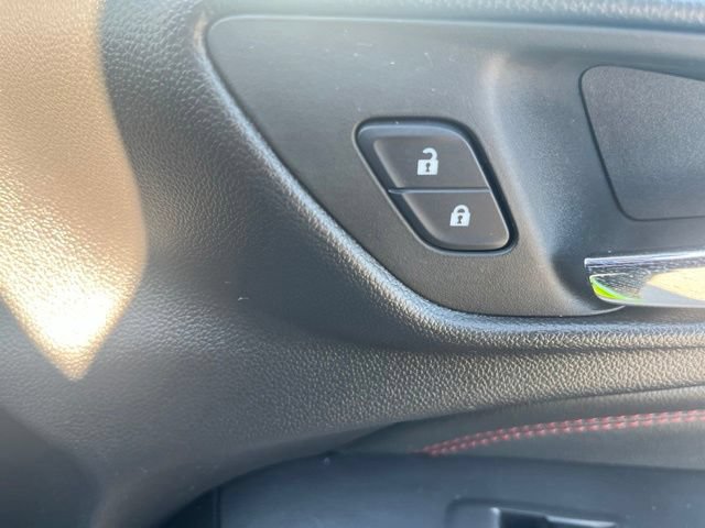 Used 2025 Chevrolet Trax RS w/ Driver Confidence Package FWD image 44