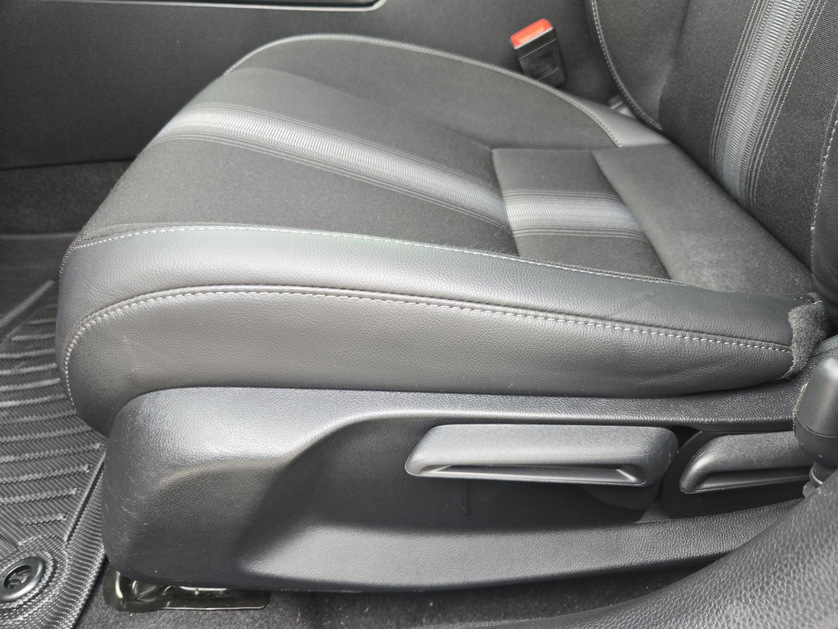 Certified 2025 Honda Civic Sport image 20