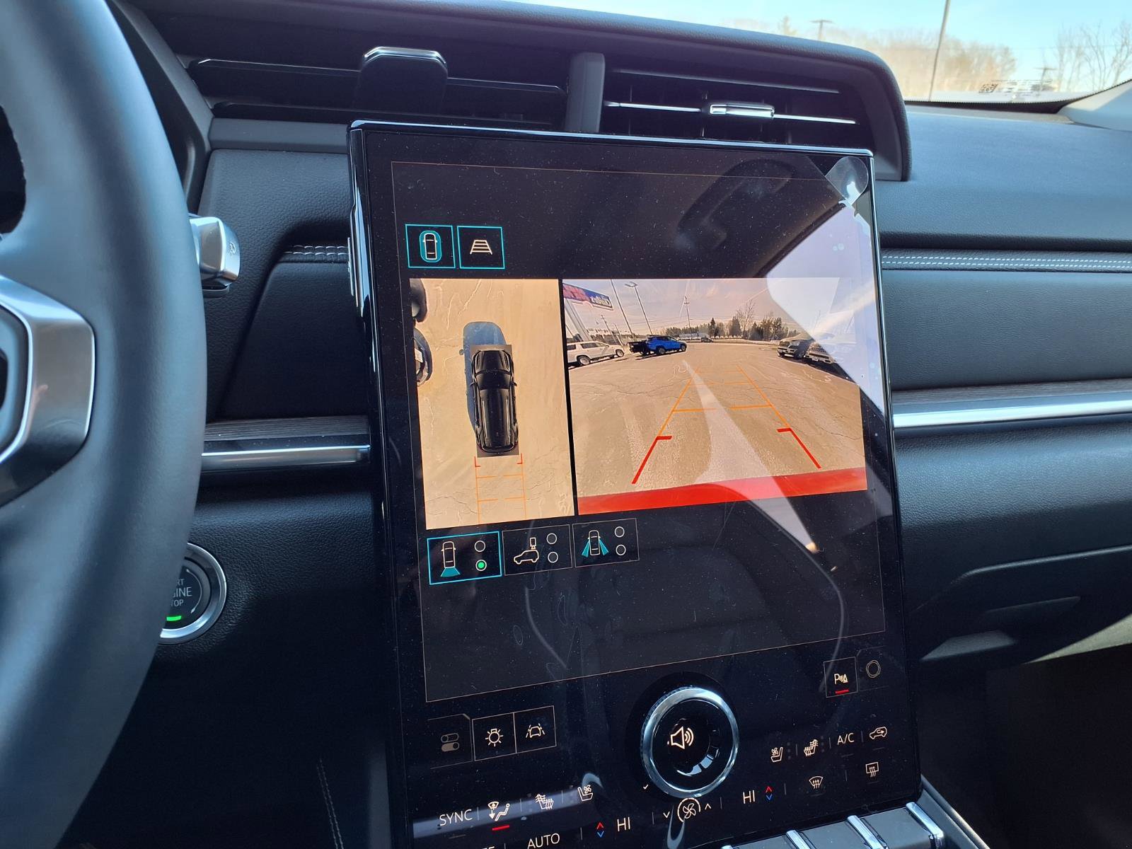 Used 2026 GMC Terrain Denali image 10