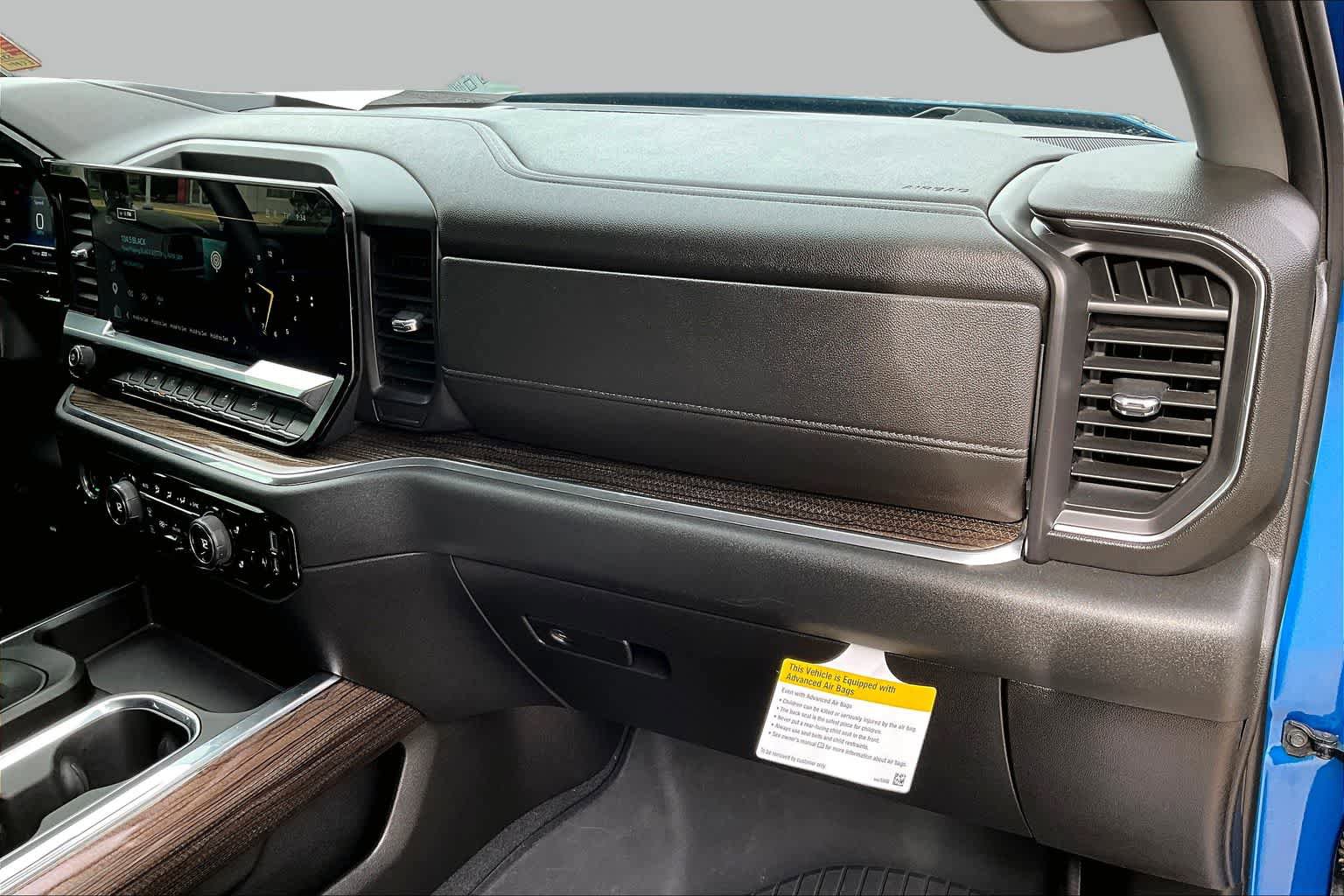 Used 2023 Chevrolet Silverado 1500 RST AWD/4WD image 18