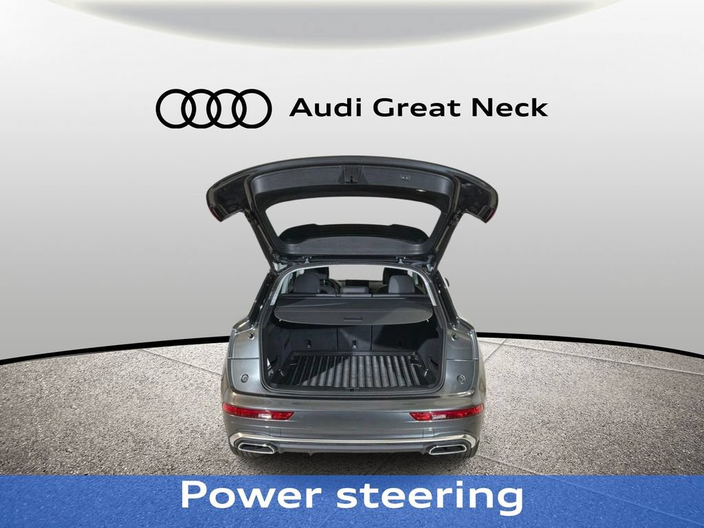 Used 2023 Audi Q5 2.0T Premium w/ Convenience Package AWD/4WD image 23