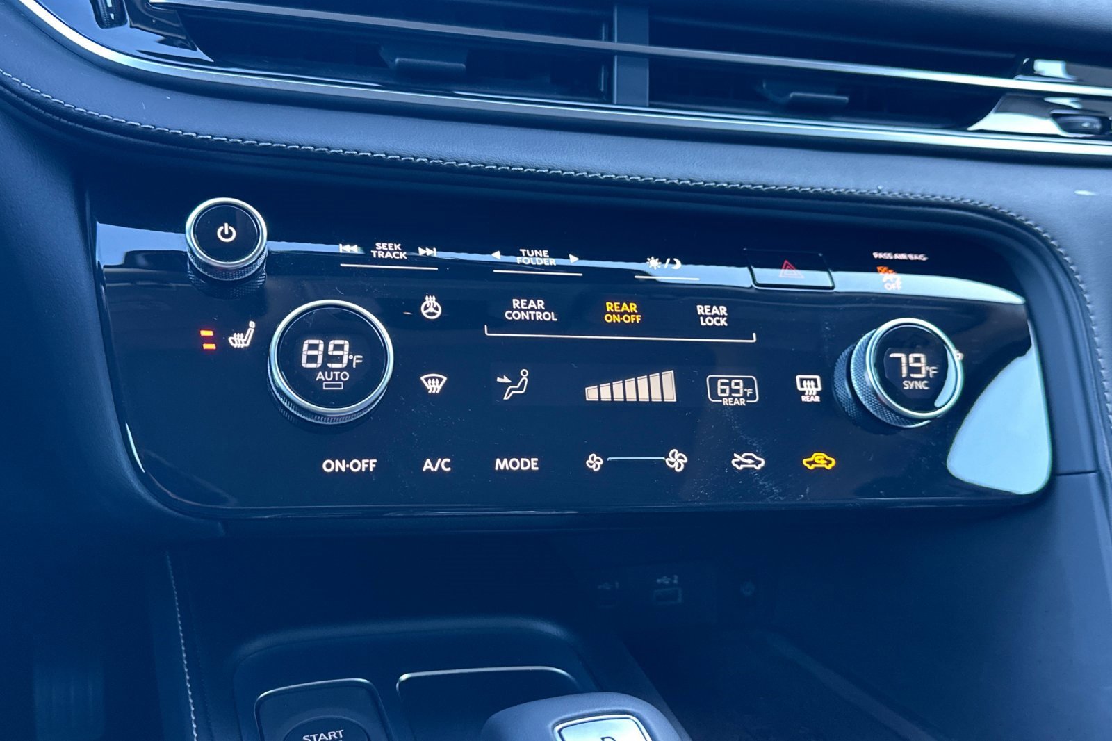 Used 2025 INFINITI QX60 Pure image 30