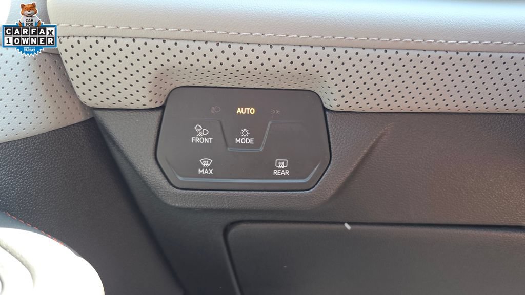 Used 2024 Volkswagen Atlas Peak Edition SEL AWD/4WD image 32